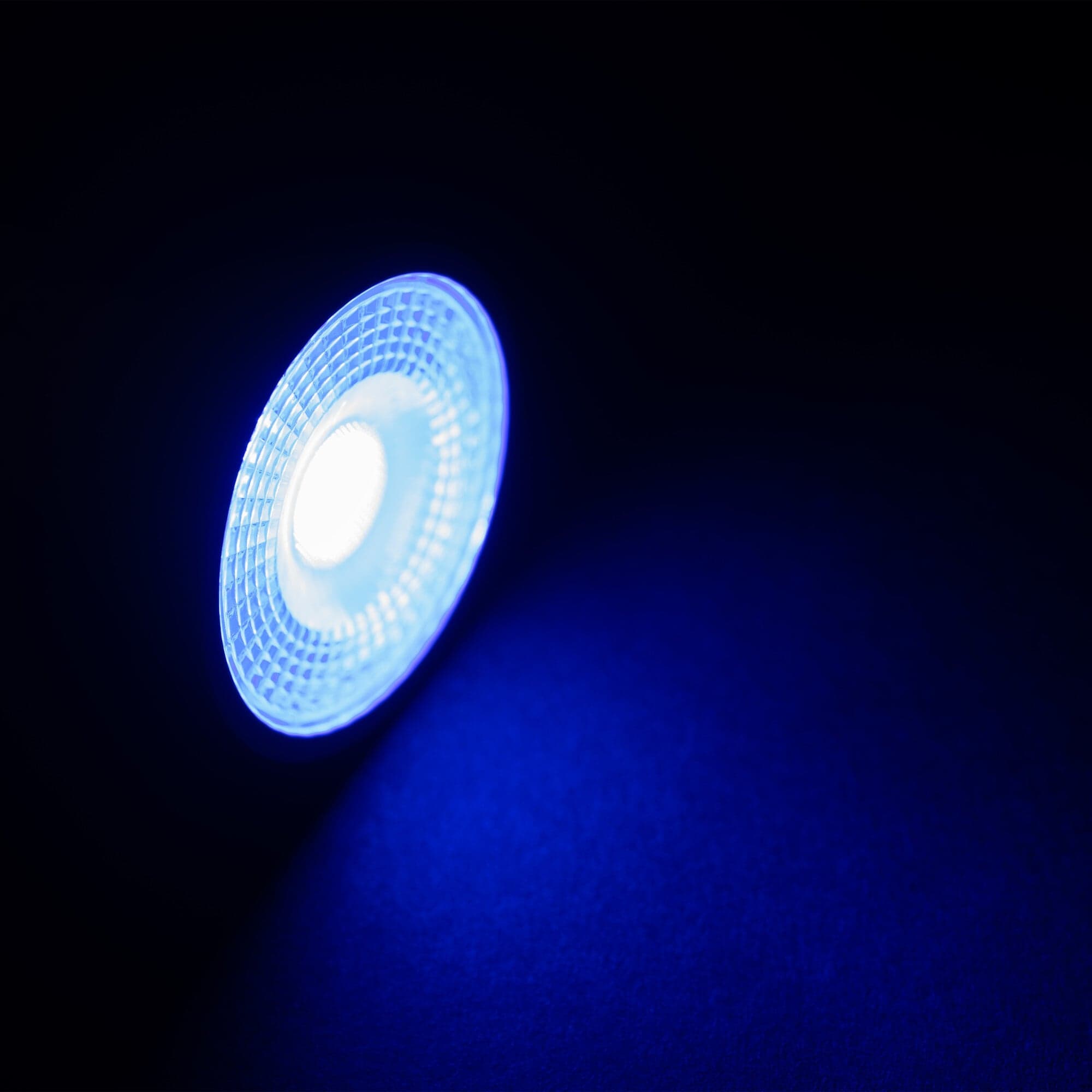 Barevná LED žárovka GU10 3W60D - náhled 2