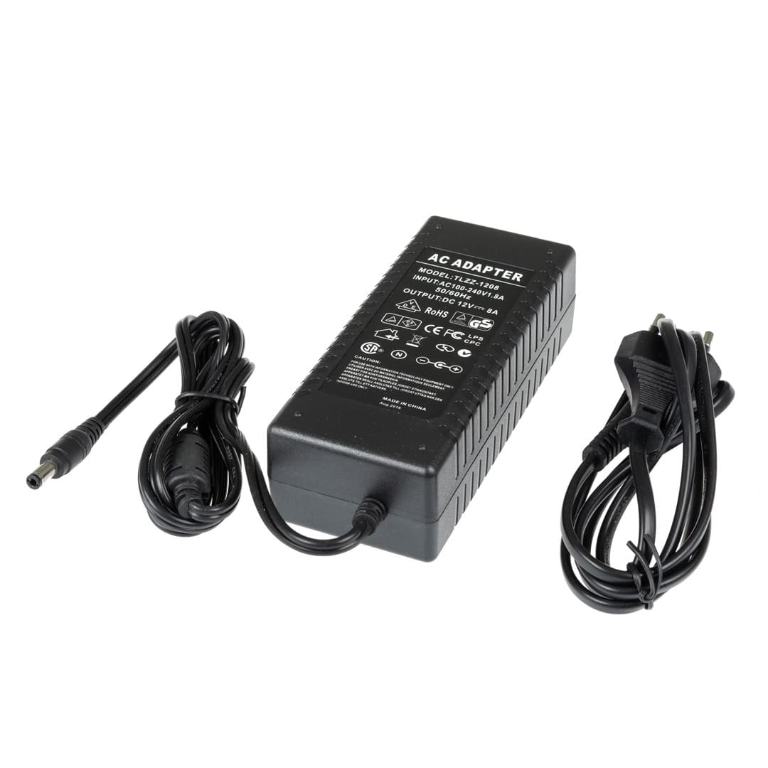LED zdroj 12V 96W zásuvkový