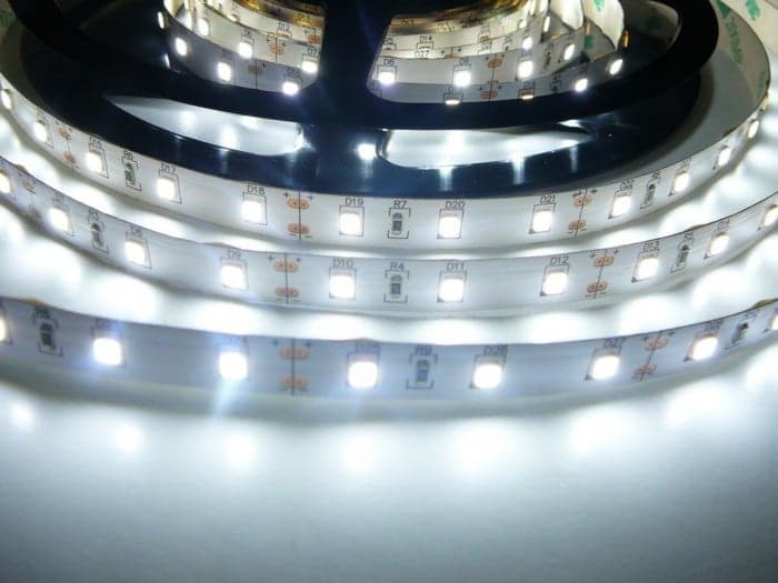 LED pásek SB3-300 vnitřní záruka 3 roky - Denní bílá - náhled 4