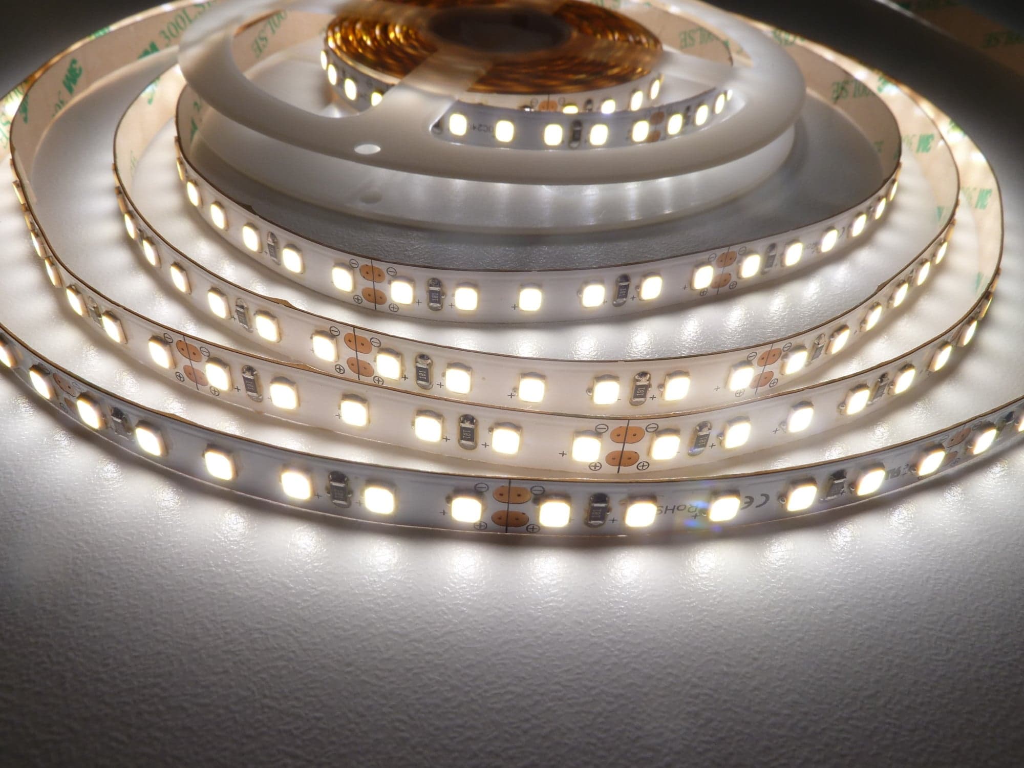 LED pásek 24HQ12096 vnitřní záruka 3 roky - Denní bílá - náhled 4