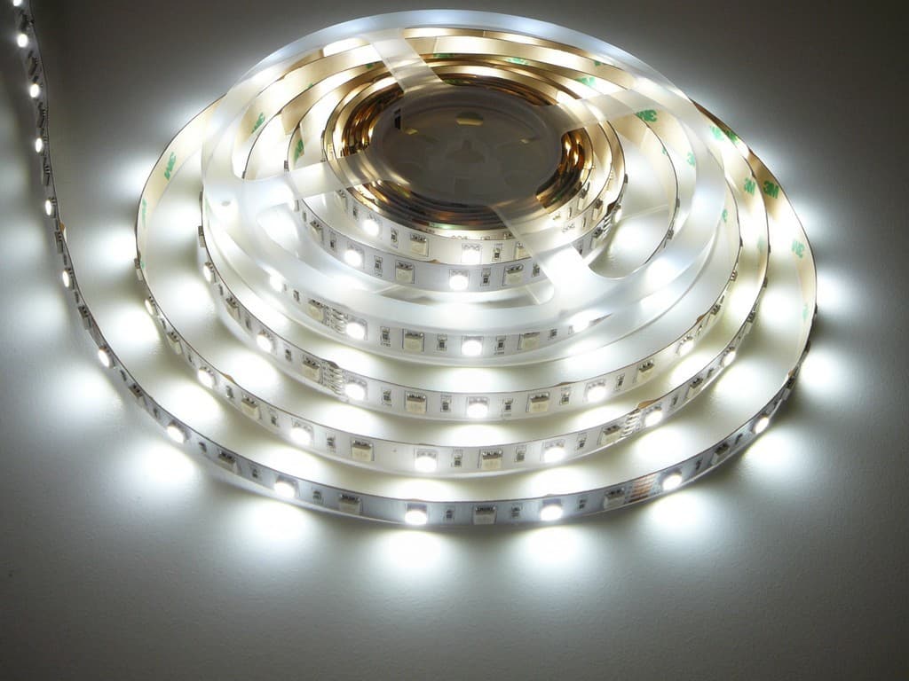 24V RGB+DW 14,4W vnitřní LED pásek záruka 3 roky - náhled 2