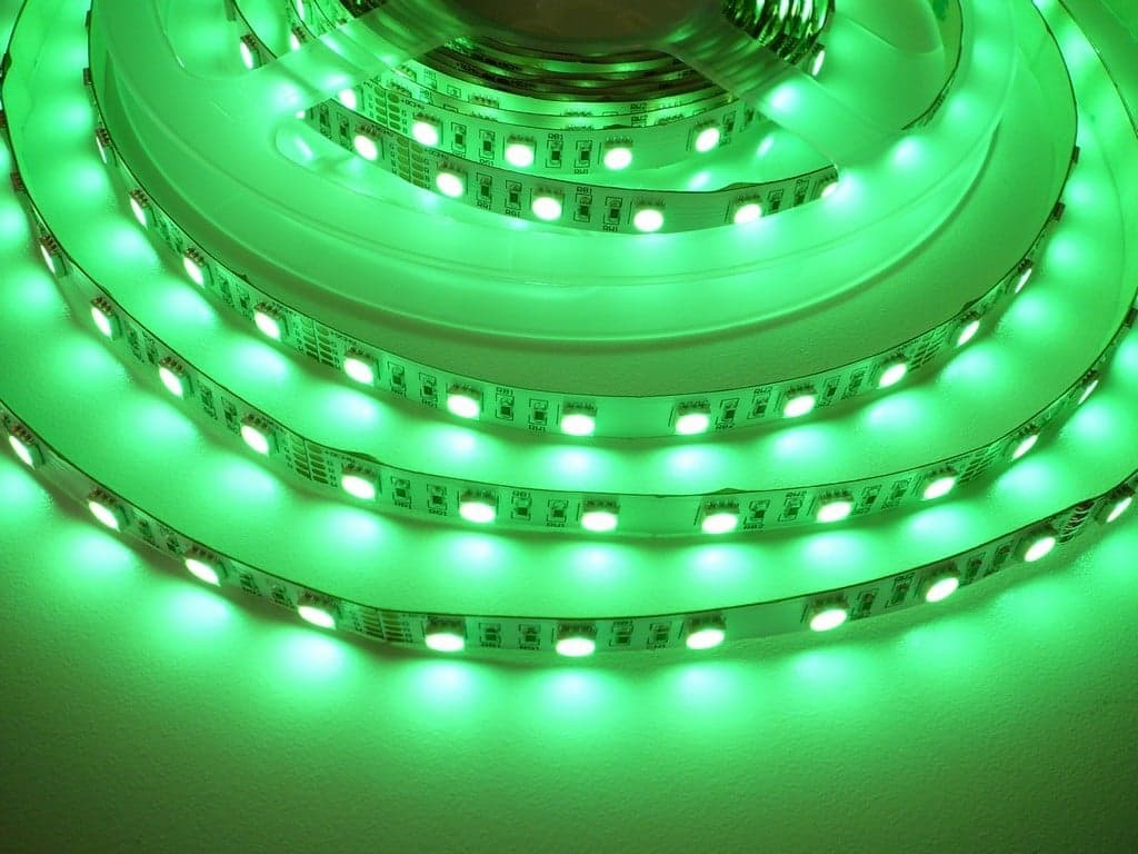24V RGBW4v1-CW 19,2W vnitřní LED pásek záruka 3 roky - náhled 2