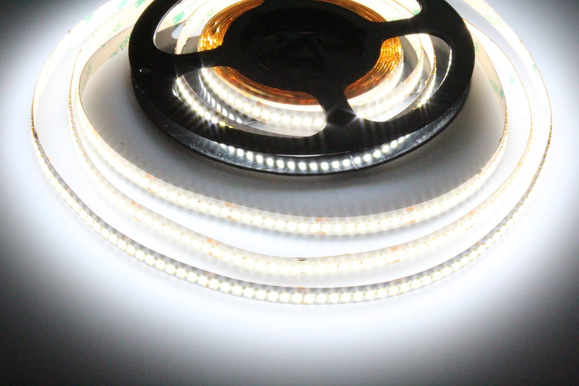 LED pásek 24EFI22 záruka 3 roky - Denní bílá - náhled 3