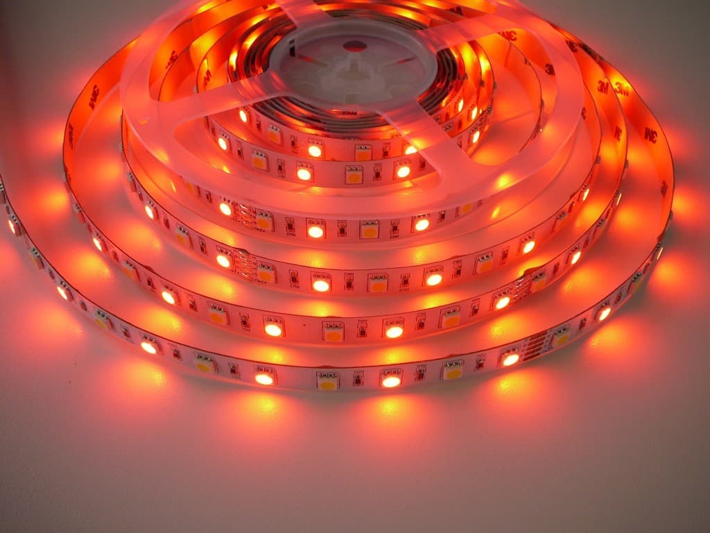 24V RGB+CW 14,4W vnitřní LED pásek záruka 3 roky - náhled 5