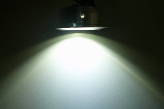 LED svítidlo TLZ-C3W-120 - náhled 3