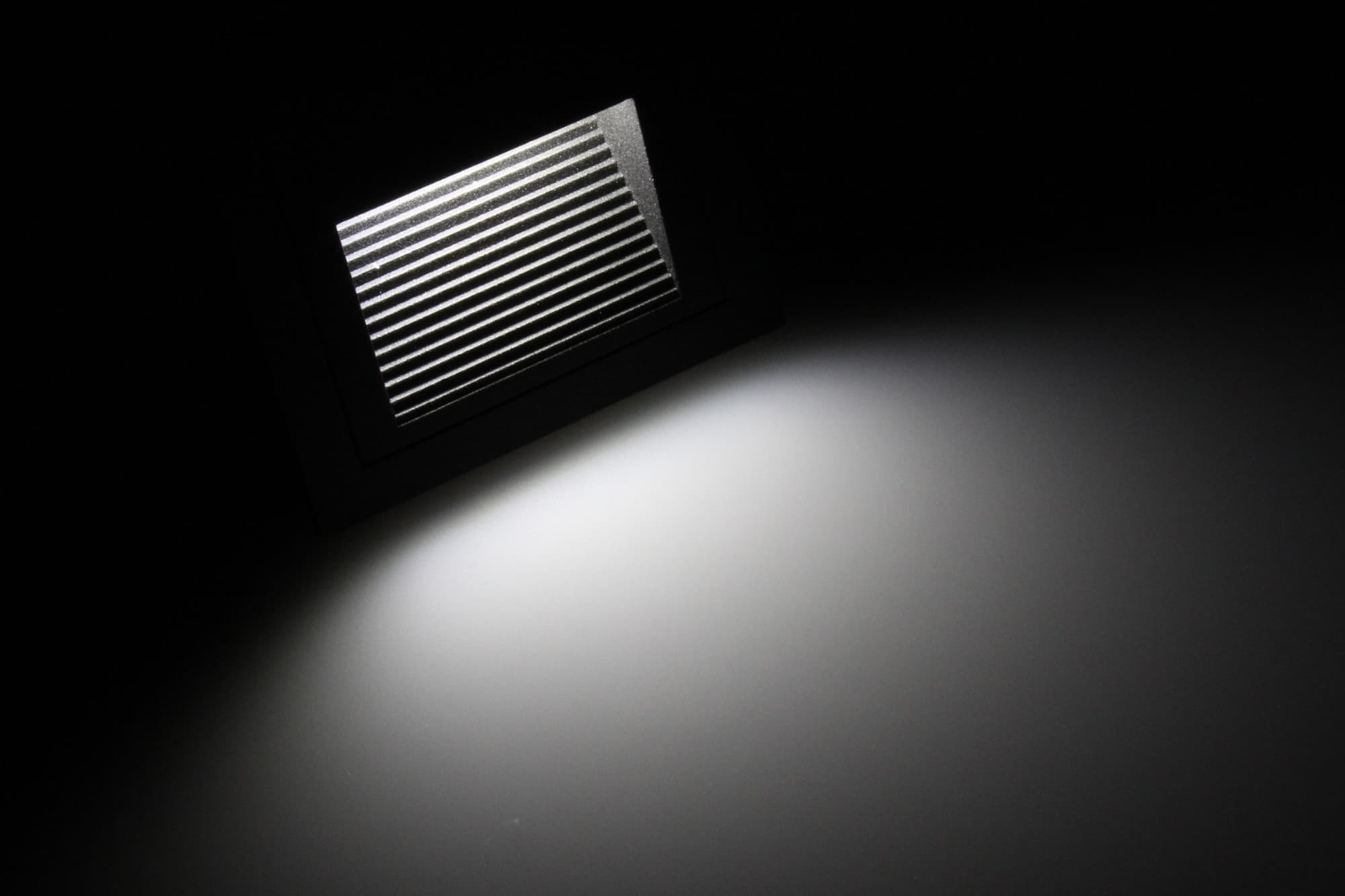 LED vestavné svítidlo PIR-LOPEN-G-IP65 šedé - náhled 2