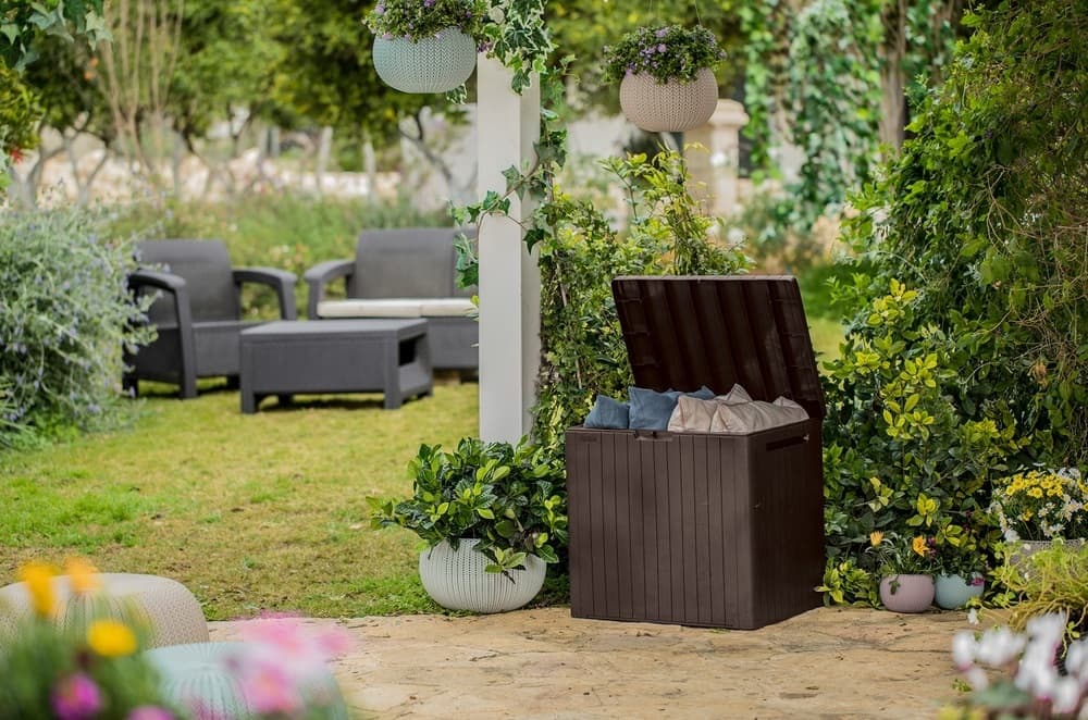 Zahradní úložný box CITY — 113L, plast, hnědá - náhled 3
