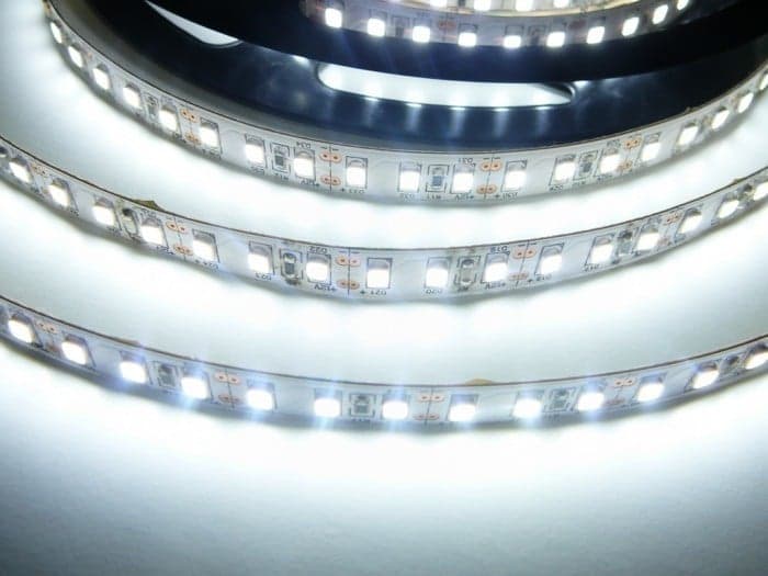 LED pásek SB3-600 vnitřní záruka 3 roky - Denní bílá - náhled 3
